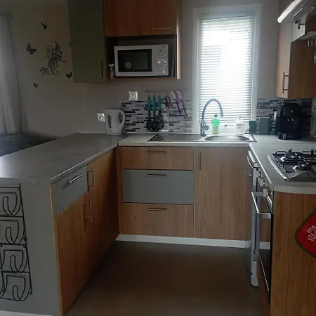 אתר קמפינג Mobil-home Aventura 2 Par Catherve קאנט אן רוסיון