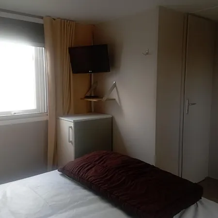 Mobil-home Aventura 2 Par Catherve אתר קמפינג